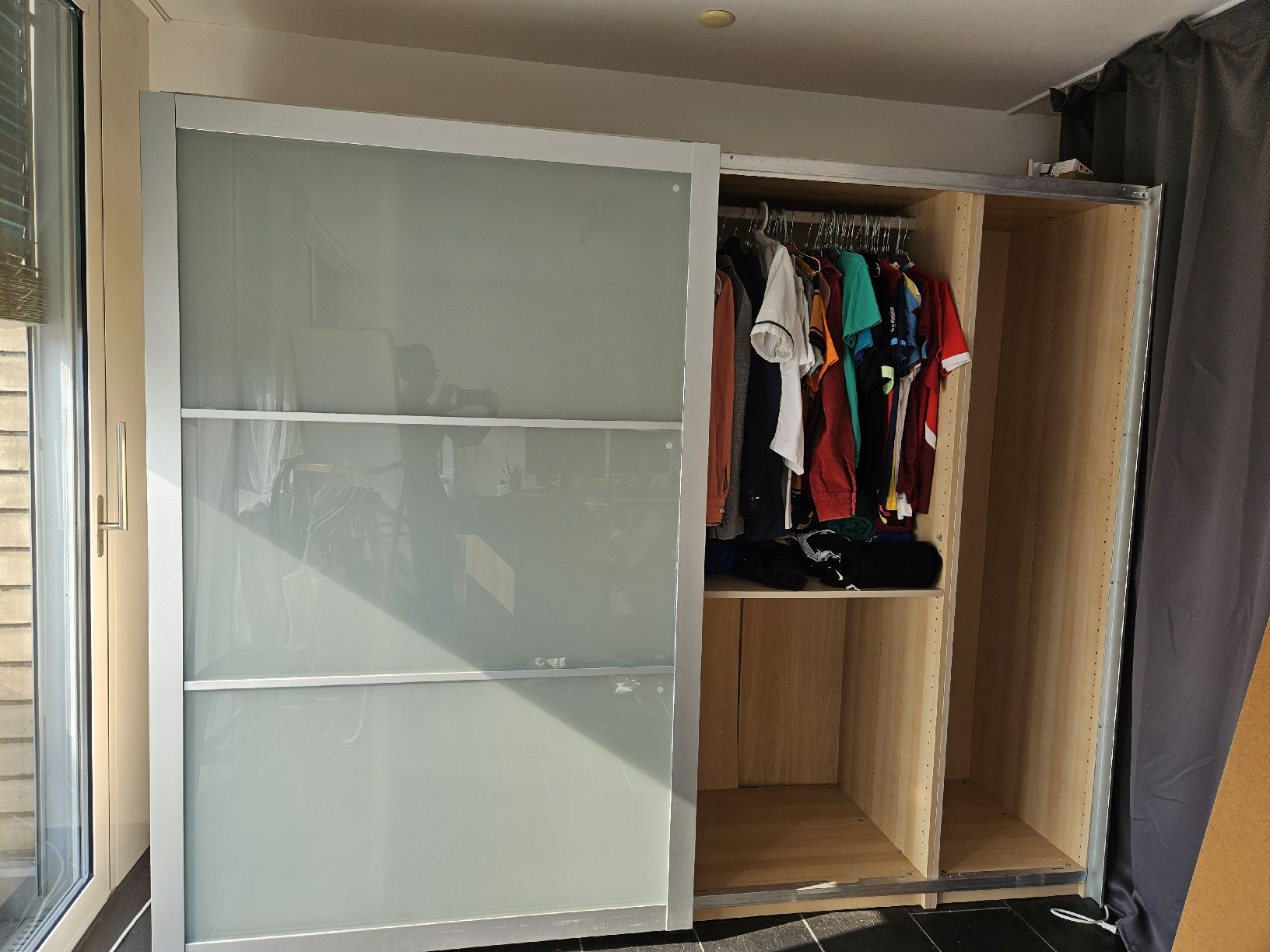 Armadi: Armoire Pax – Usato da Zürich venduto da Bisaelle 2