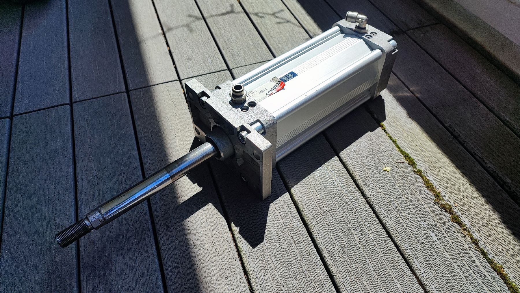 Altri prodotti elettronici: Pneumatik Zylinder – Usato da Rheinfelden venduto da Benji01