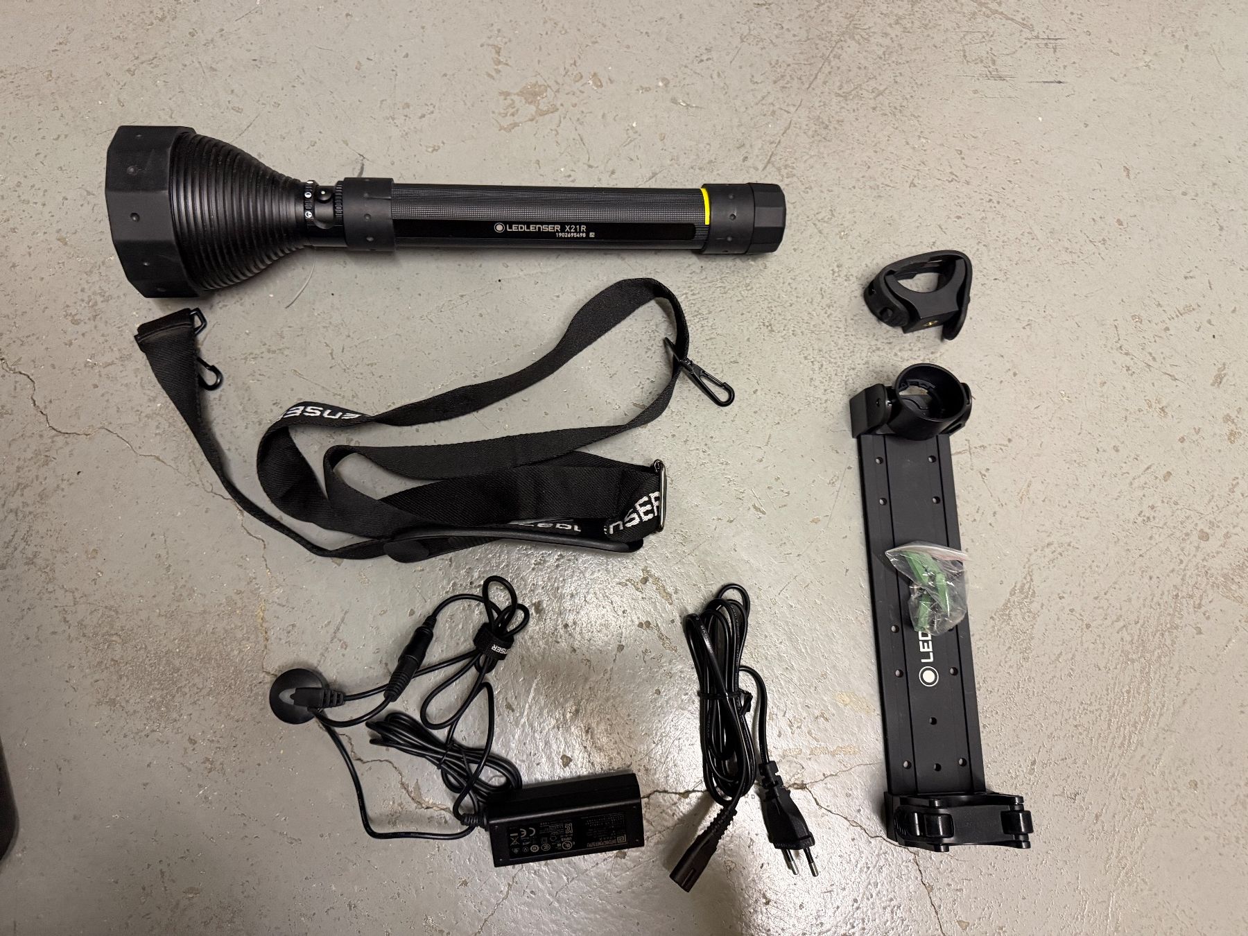 Ledlenser Lampen: Ledlenser X21R Top Zustand! – Gebraucht aus Riehen von Kpl_Oberloescher 5