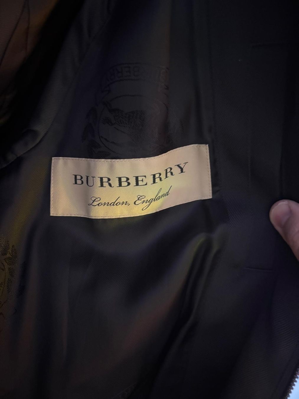 Burberry Giacche: Bombers BURBERRY – Nuovo (secondo la descrizione) da Vevey venduto da LaFripdesChris 2