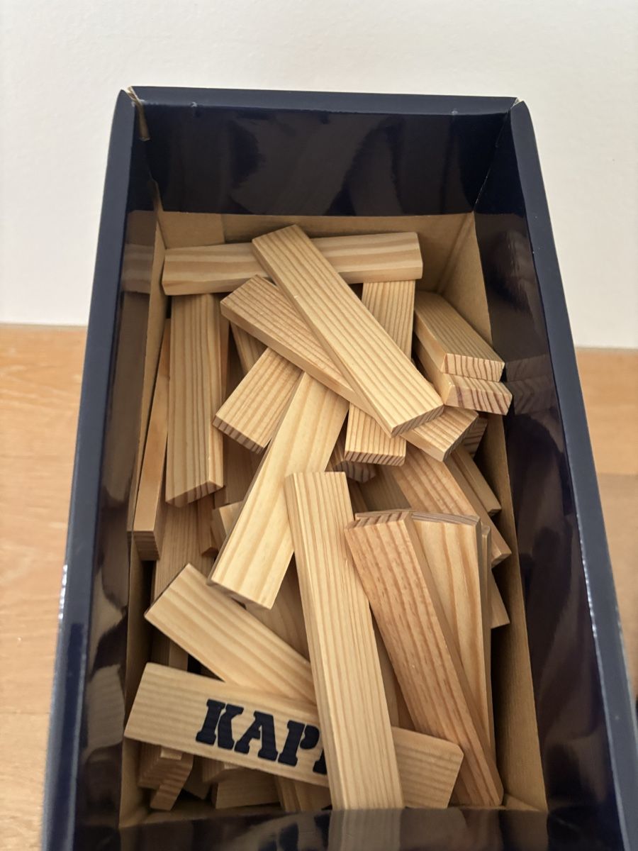 Kapla Giocattoli: KAPLA Set 200pcs – Usato da Hünenberg See venduto da lar_8dht 1