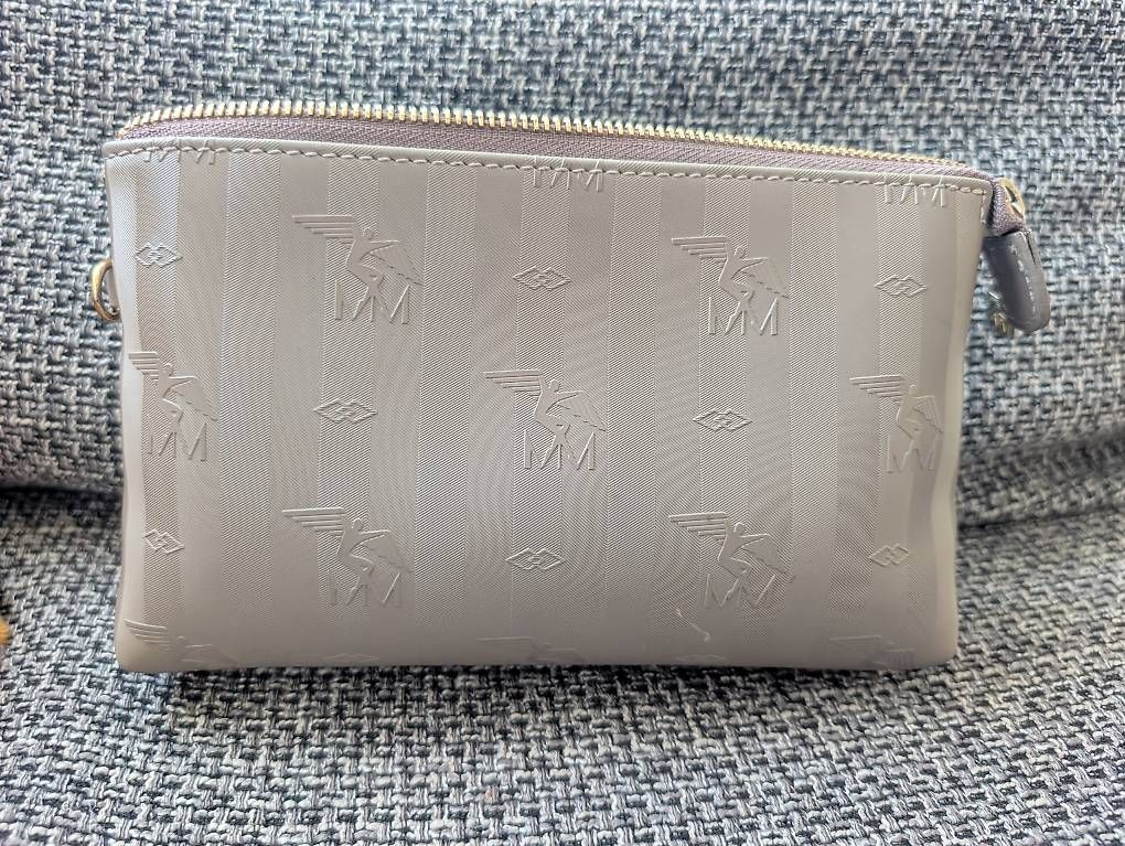 Maison Mollerus Custodie per cosmetici: Maison Mollerus Necessaire Taupe – Usato da Dietlikon venduto da SaNi15000 1