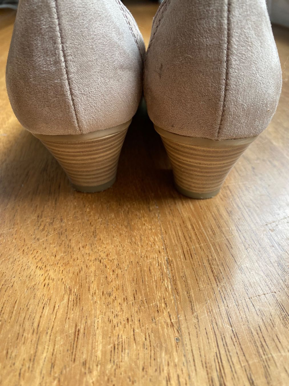 Scarpe da donna: GoSoft Damen Pumps, beige, Grösse 39,5 – Usato da Stadel b. Niederglatt venduto da sandart 2