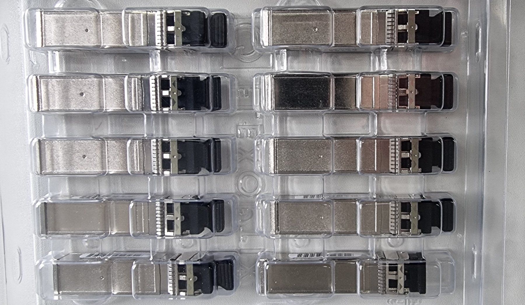 Cisco Laufwerke & Adapter: 10 x Cisco SFP-10G-SR – Gebraucht aus Ruggell von ONLINE-2-ME 1