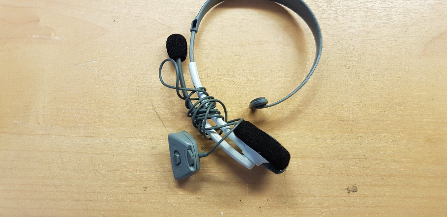 Cuffie: Xbox 360 écouteurs – Usato da Bionnens venduto da Meg011