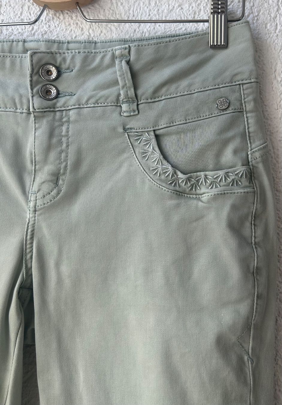 Nile Pantalons: NILE Hose – D'occasion à STUDEN BE par SMIROS 2