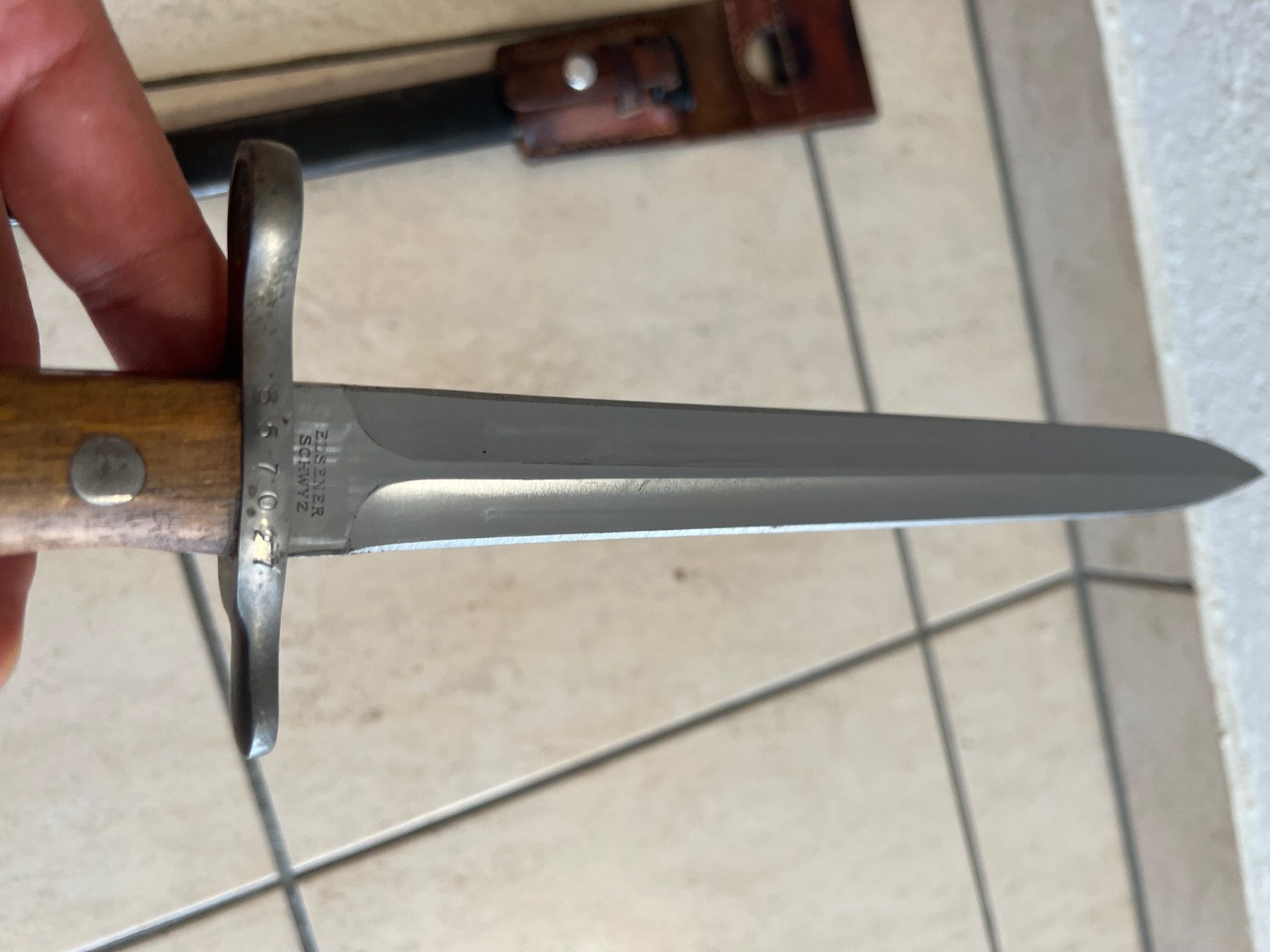 Schweizer Armee Ausrüstung & Ersatzteile: Bajonett mod.1918 – Gebraucht aus Ollon VD von  3