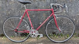 Vélo de course vintage Peugeot