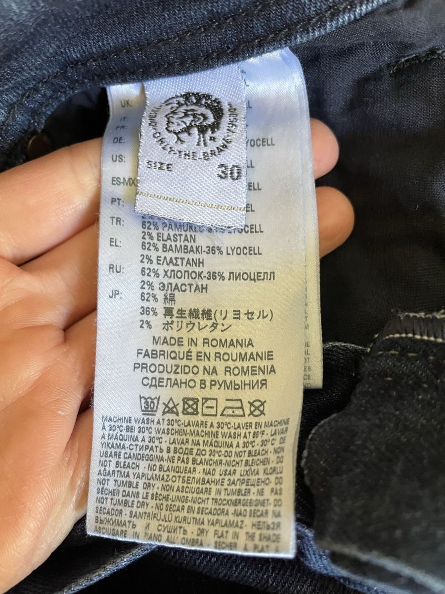 Diesel Jeans: Jean Diesel, modèle Sleeenker, taille 30 – Usato da Fully venduto da Lancelot777 3