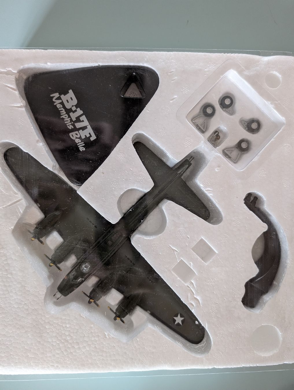 Kit di modellismo & Modellini statici: B-17f Memphis Bell – Nuovo (secondo la descrizione) da Colombier NE venduto da Hanslepire