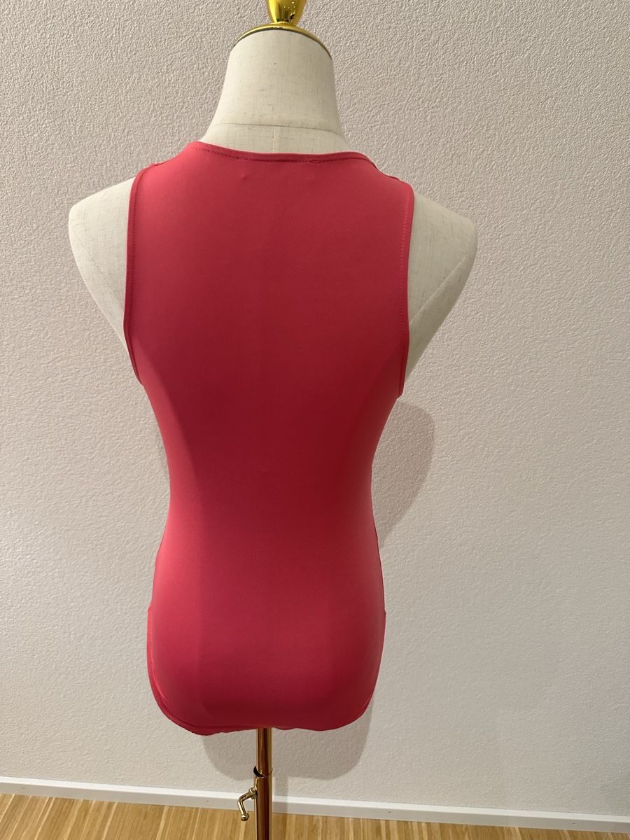 Top: Pink Zara top size S – Nuovo (secondo la descrizione) da Neuchâtel venduto da agn_jc66 1