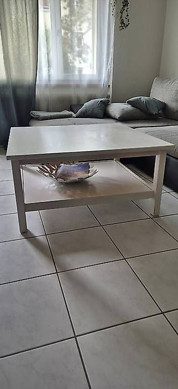 Tische: Wohnzimmertisch / Couchtisch weiss – Gebraucht aus Köniz von Fabmi01