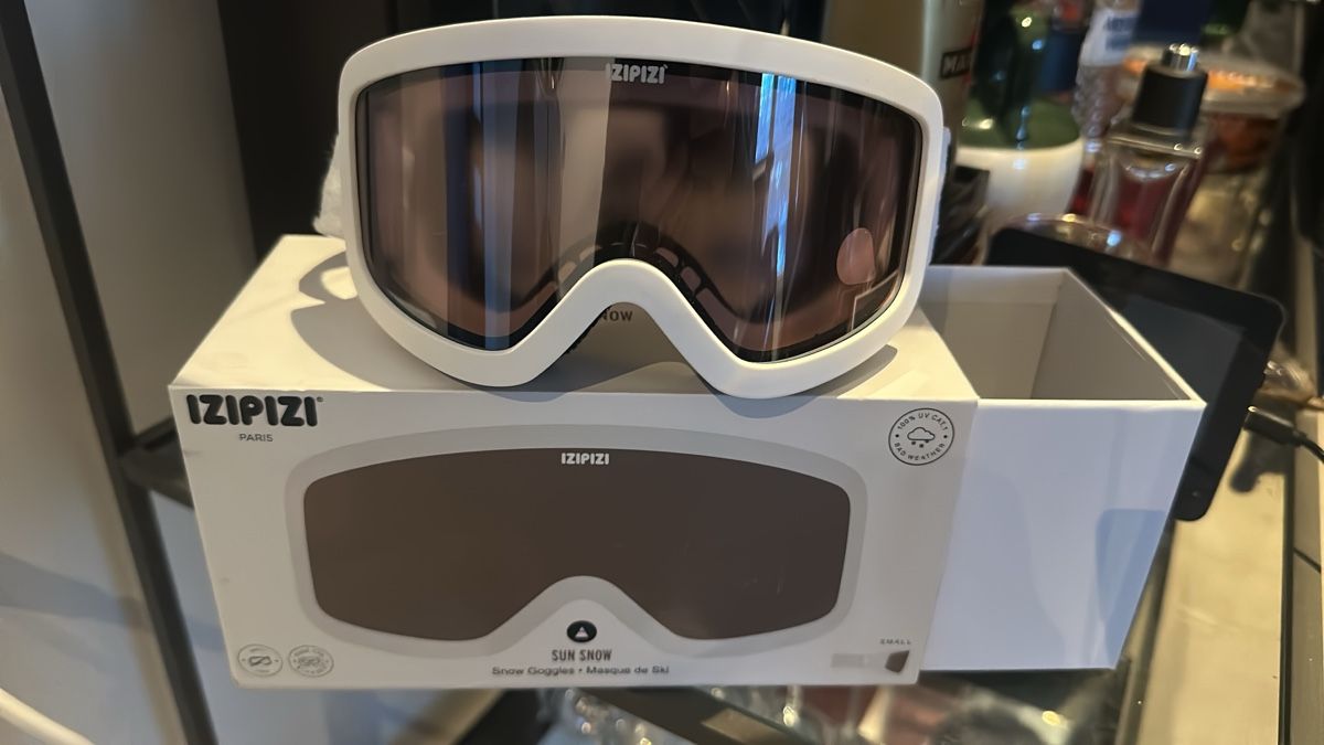 Izipizi Occhiali & Lenti: Ski Brille IZIPIZI PARIS SMALL – Nuovo e nell'imballaggio originale da Burgdorf venduto da N.O.C.