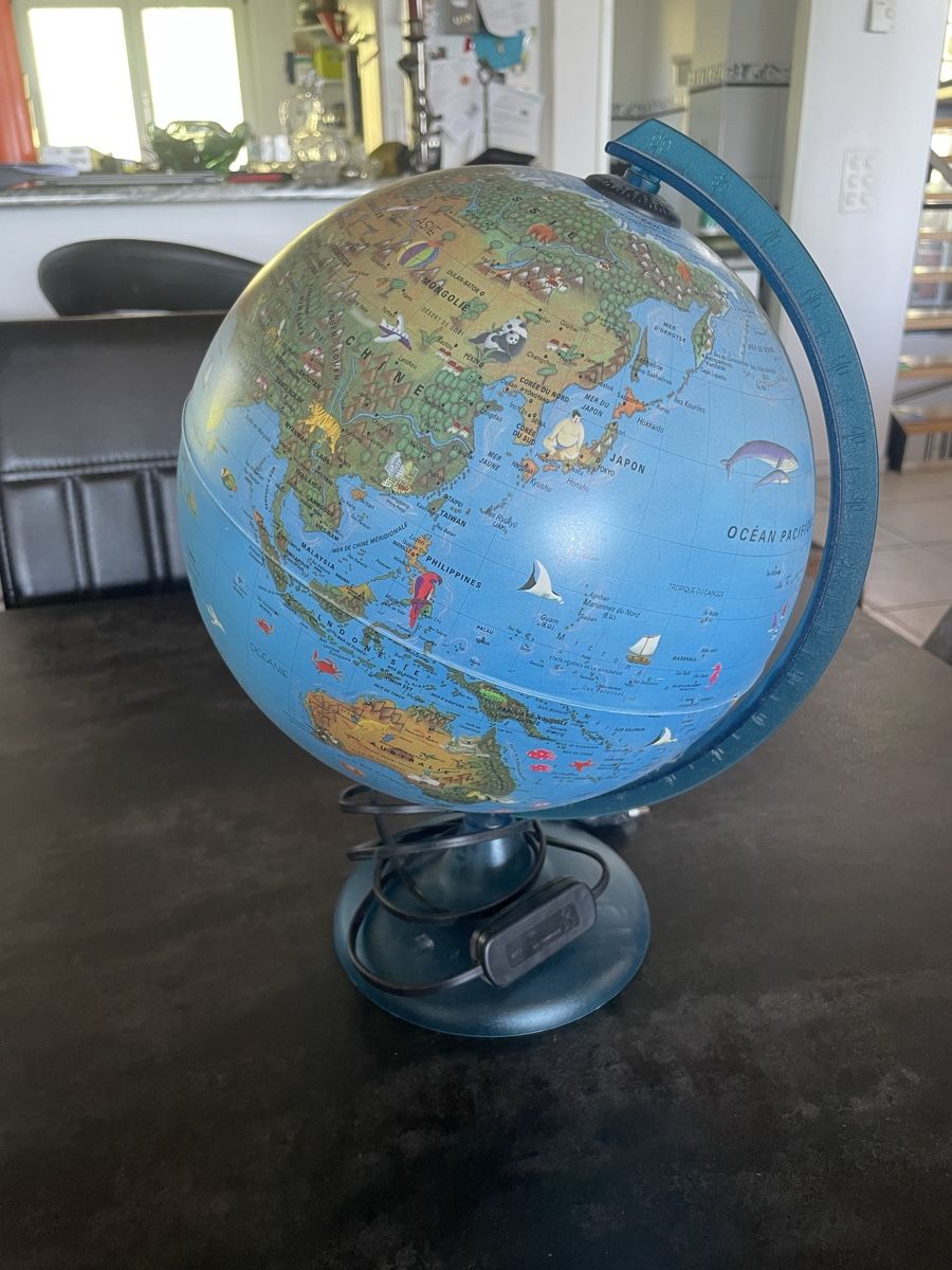 Lampade: Globe Terrestre Lumineux Lampe Enfant – Usato da Vallamand venduto da Bricbracbroc82 1