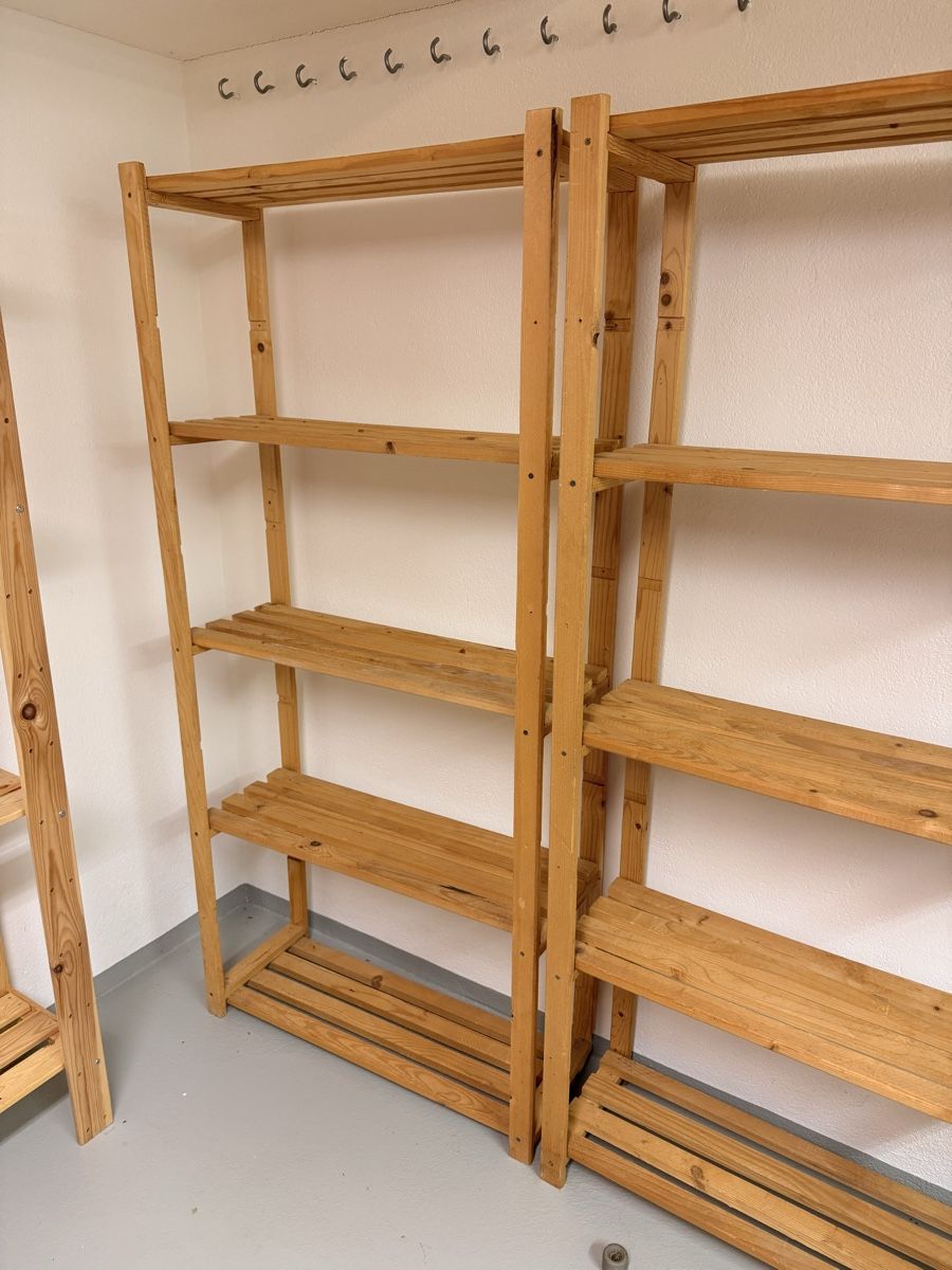 Scaffali: 7 Holz Kellerregale – Usato da Oberstammheim venduto da riis_sz 2