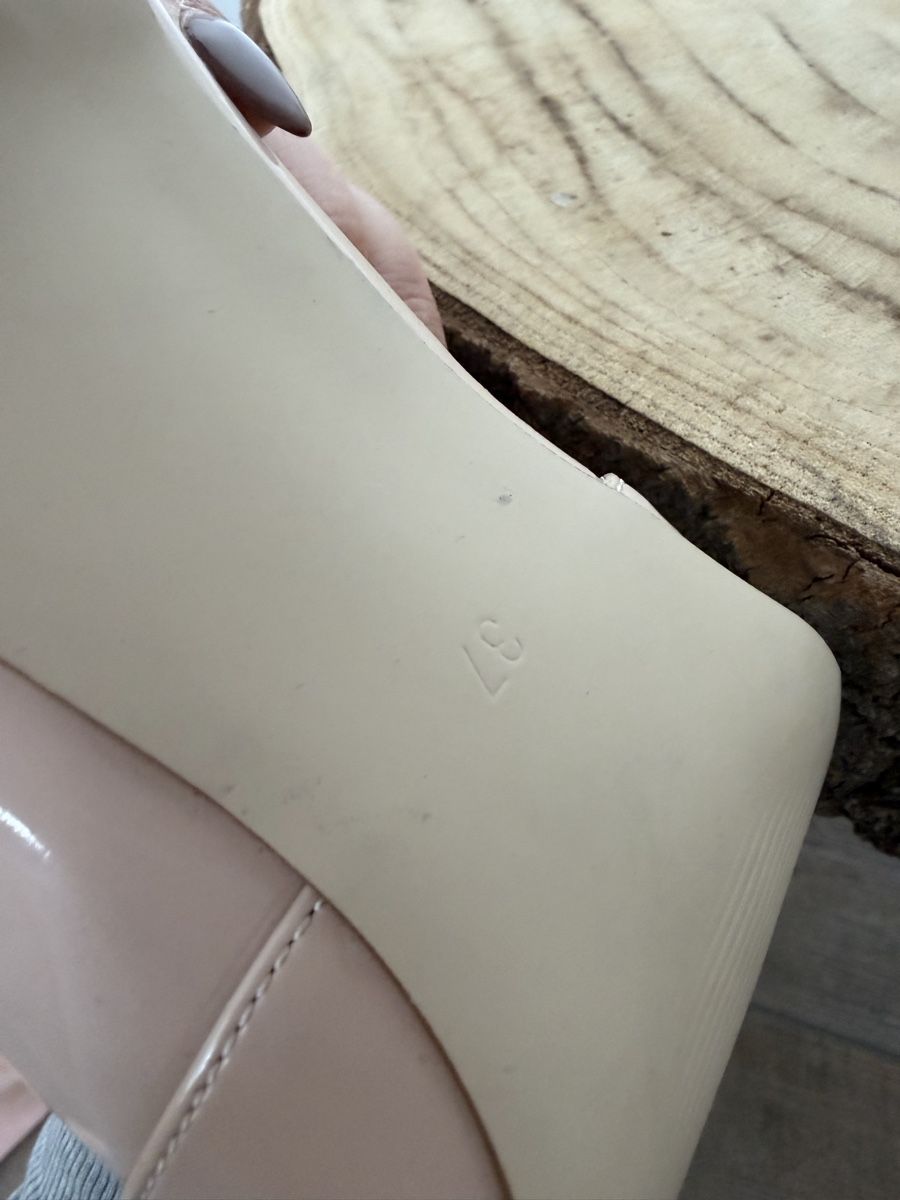 Scarpe da donna: Zign Nude Lack Pumps Gr. 37 – Nuovo (secondo la descrizione) da Hägglingen venduto da Raff_Ella 7