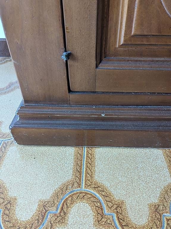 Credenze: Credenza con vetrina  – Usato da Ligornetto venduto da PoGabriella 3