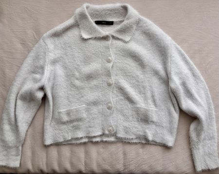 Flauschiger Strickcardigan mit Fell-Effekt (Gr. S)
