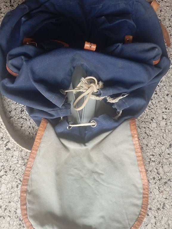 Borse & Zaini: Old school Rucksack – Usato da Basel venduto da Petergunn 1