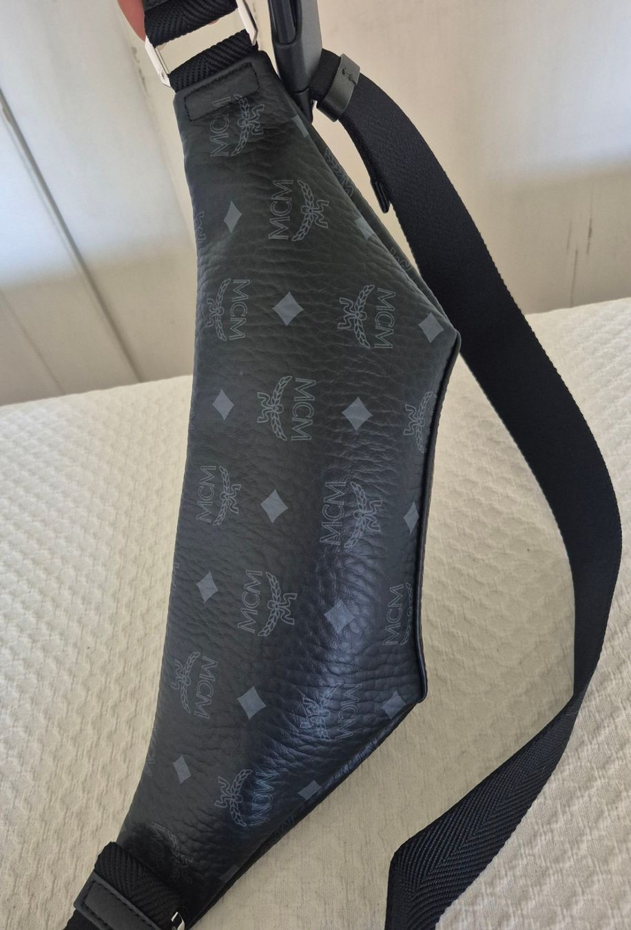 Mcm Borse: Neue MCM Belt Bag – Nuovo (secondo la descrizione) da Dottikon venduto da Pega7 6