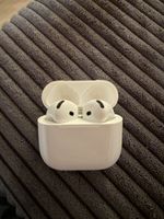 Apple AirPods 4 mit Ladecase, gebraucht