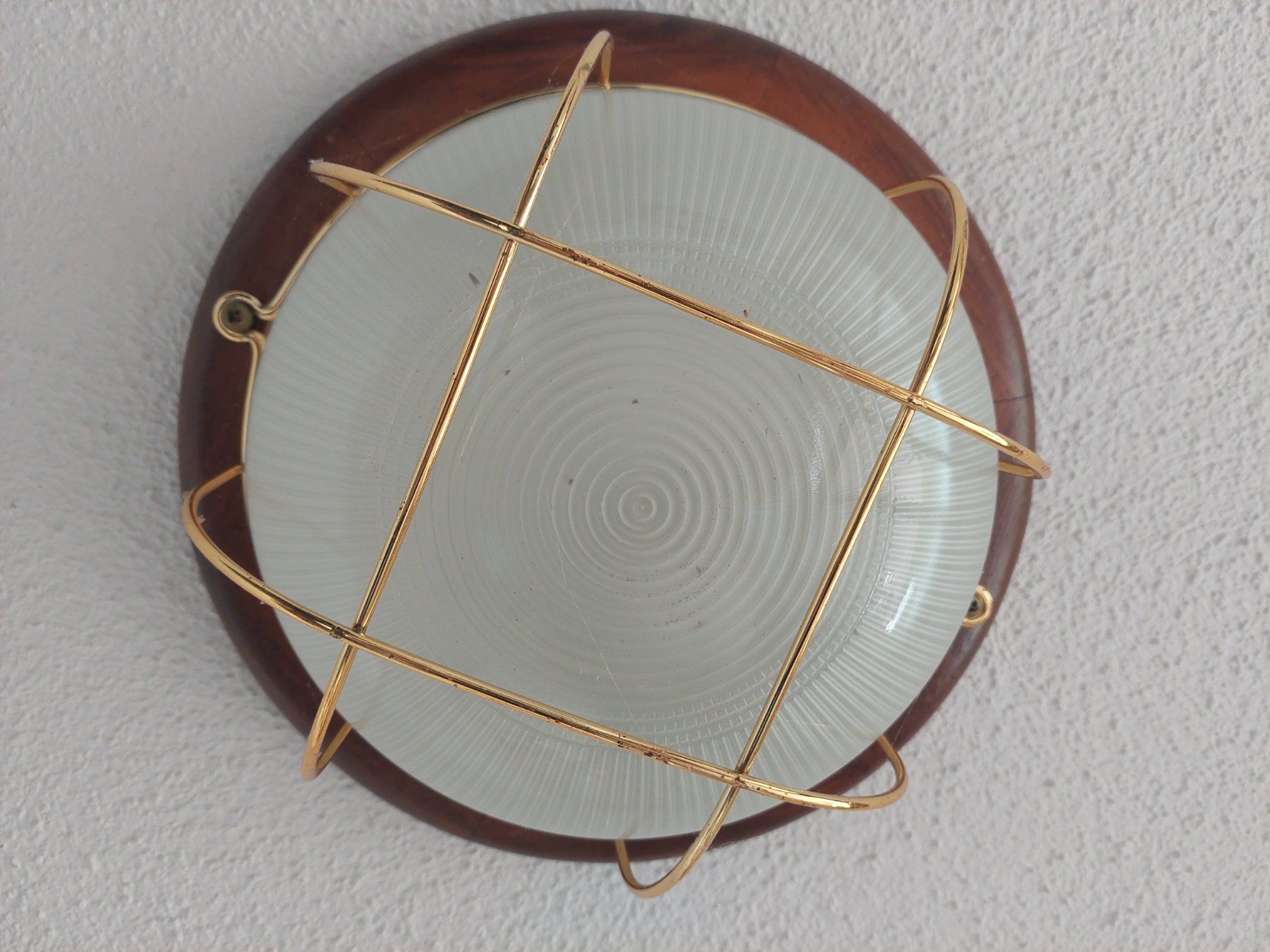 Lampadari & plafoniere: Decken-/Wandlampe Holz Messing, Milchglas – Usato da Brunnen venduto da Livianda 1