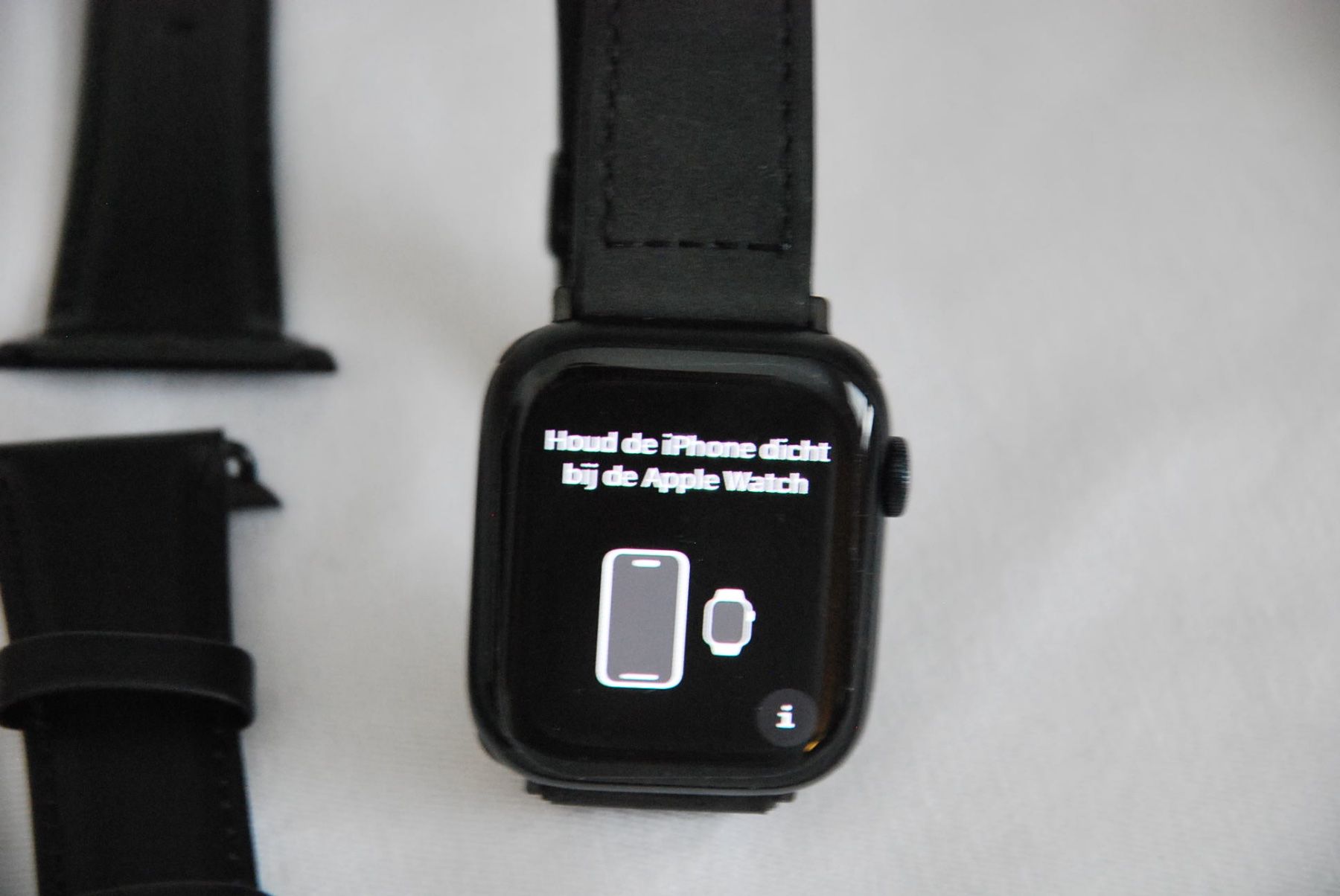 Apple Smartwatch: Apple Watch S9/ 45mm schwarz – D'occasion à Biel/Bienne par Mauler03