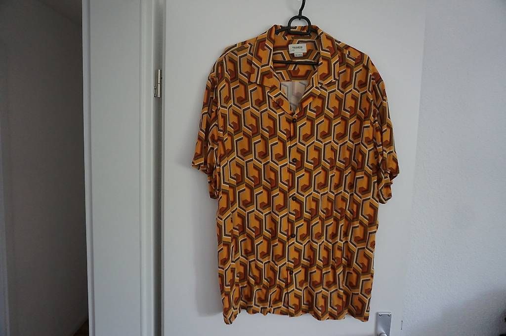 Pull&Bear Hemden: Chemise Pull & Bear – Gebraucht aus Biel/Bienne von sli_679k