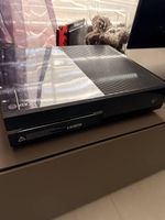 Xbox One Konsole schwarz  guter Zustand inkl. Kabel