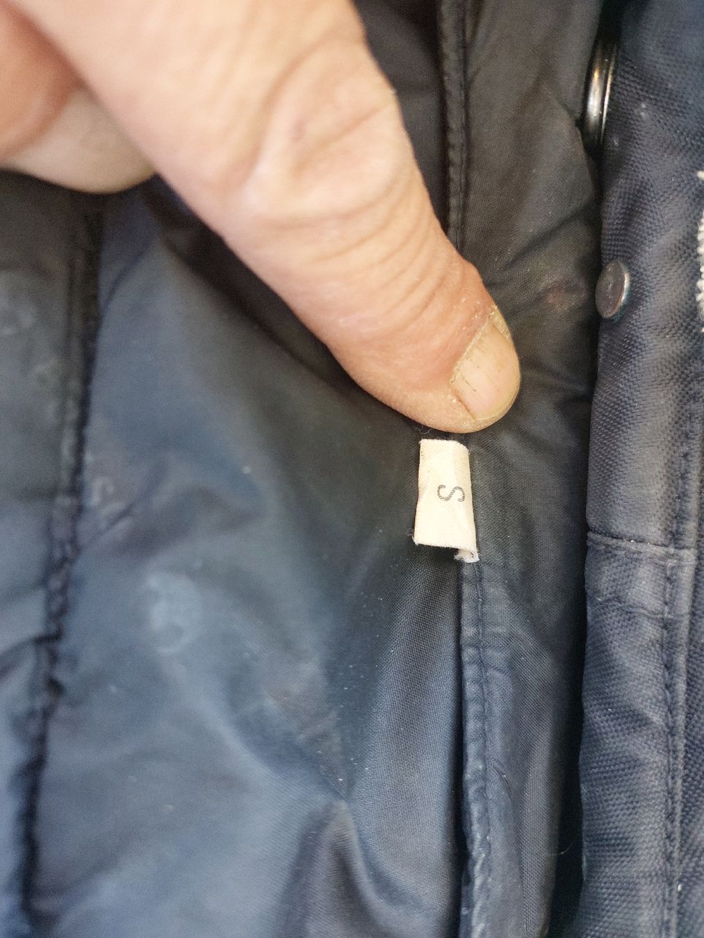 Completi: TÖFFBEKLEIDUNG BULLSON (S) – Usato da Gretzenbach venduto da Grundeli76 8
