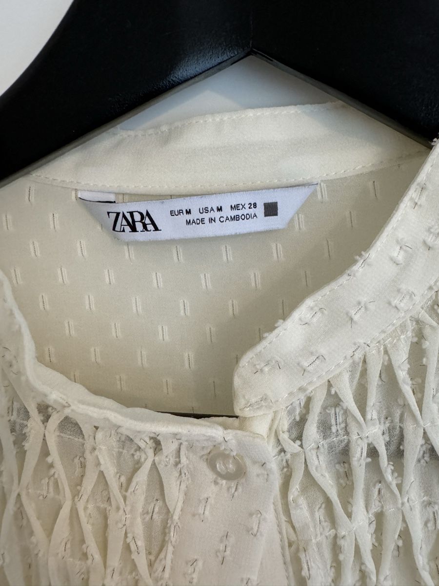 Zara Camicette: Blouse Zara  – Nuovo (secondo la descrizione) da Blonay venduto da Celuna 1