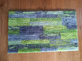 Kuscheliger Teppich von GRUND, Grün-Grau, neuwertig!
