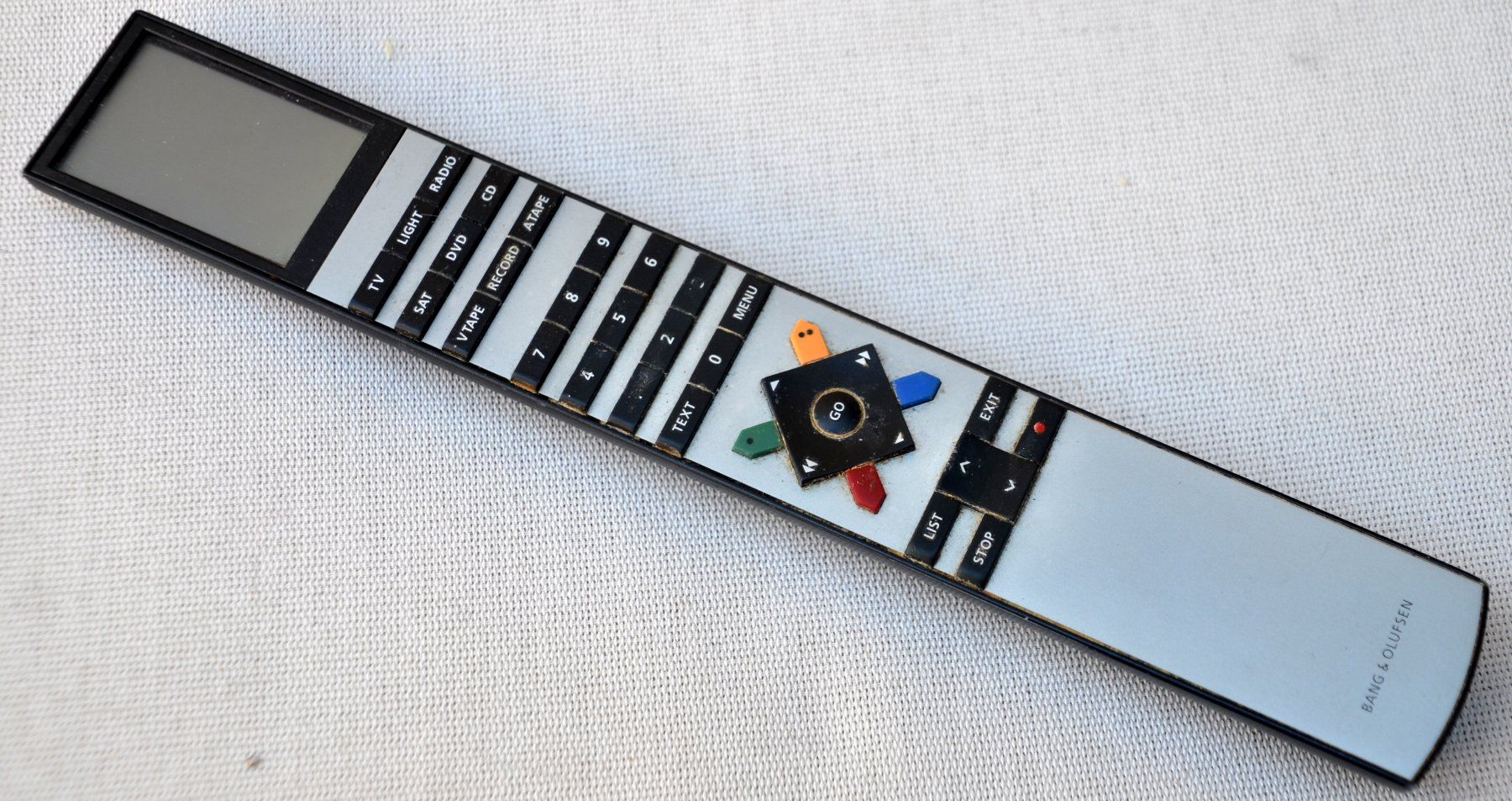 Bang & Olufsen Telecomandi: Fernbedienung Bang & Olufsen télécommande TV/DVD – Usato da Collonges venduto da arashee 1
