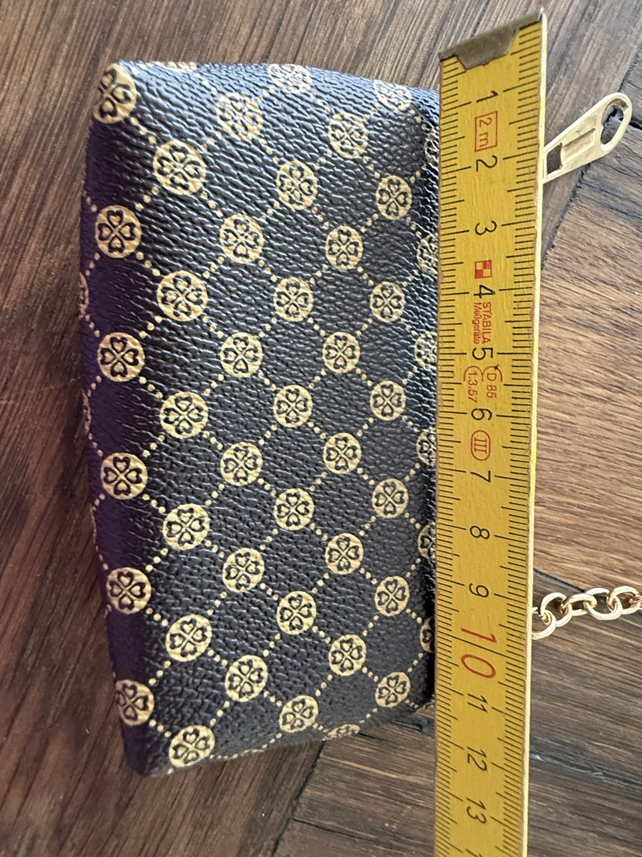 Sacs femmes: Kleine Handtasche  – Neuf (Voir description) à Pfeffikon LU par pepino17 5