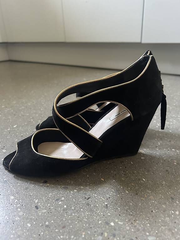 Miu Miu Scarpe da donna: Miu Miu Sandalen Gr. 39 – Usato da Birmenstorf AG venduto da Stefan5413 4