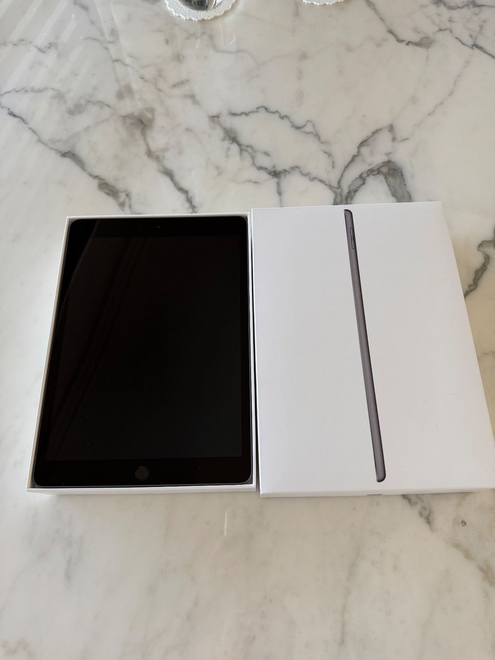 Apple Tablet PC: Ipad 8 128 Gb – Usato da Schaan venduto da RFrick 1