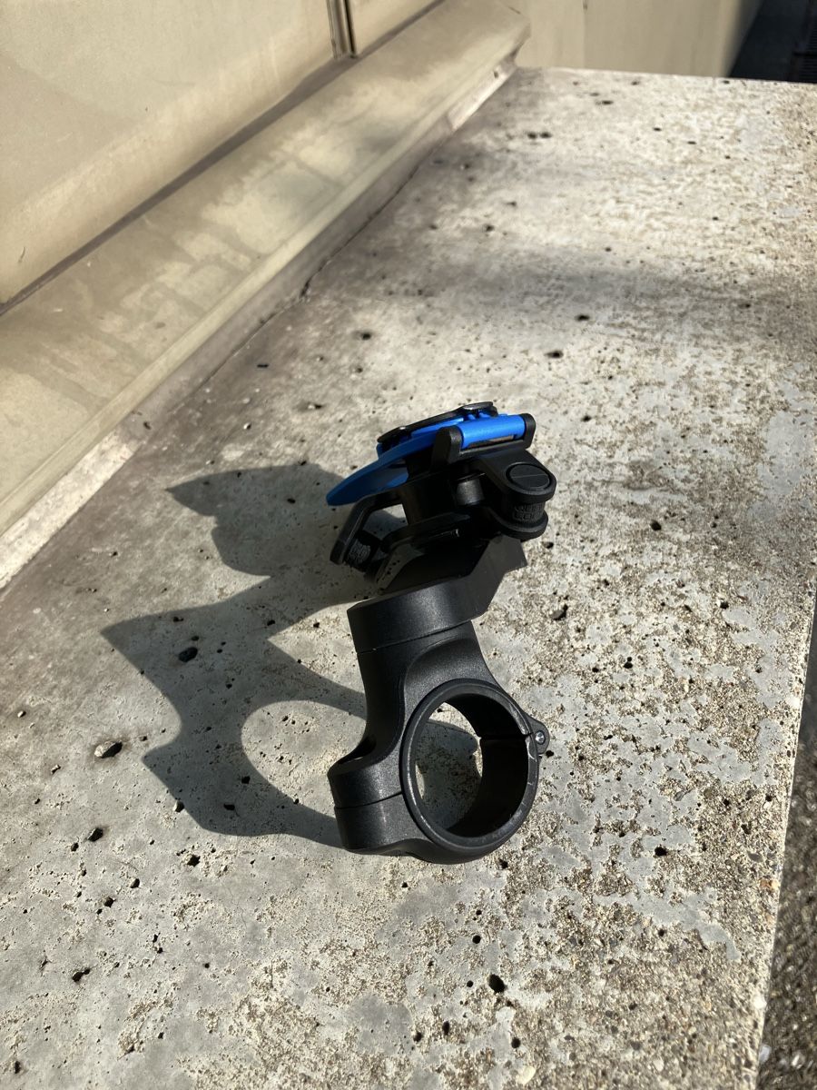 Quad Lock Halterungen: Quadlock Halterung mit Vibrationsdämpfer – Gebraucht aus Zürich von dapaula 3