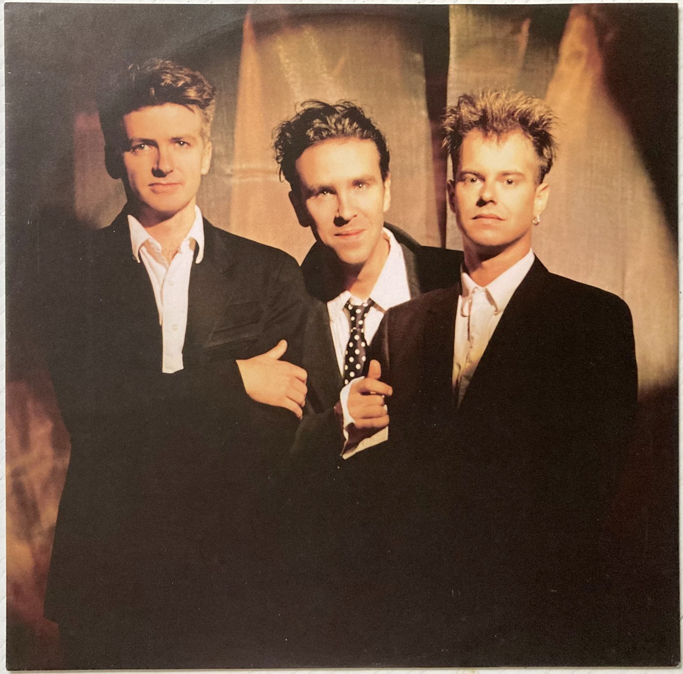 Vinyles: CROWDED HOUSE - TEMPLE OF LOW MEN – D'occasion à Bottens par hotter-than-hell 2