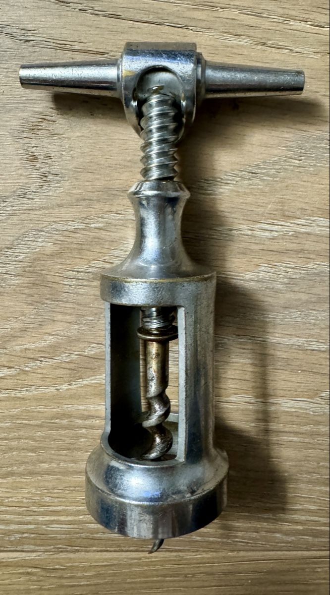 Apribottiglie & Tappi per chiusura: Alter Korkenzieher Zapfenzieher vintage – Usato da Rothrist venduto da Luckywinner 2