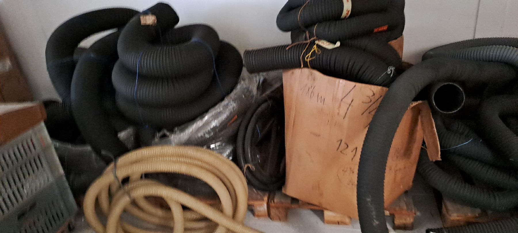 Ventilazione: LüftungsAblaufschläuche ect – Nuovo (secondo la descrizione) da Stetten AG venduto da 48221948 3