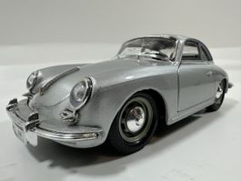 1961 Porsche 356 B 1:24, silbrig, BBURAGO