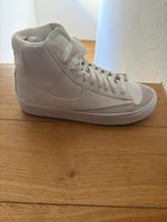 Nike Schuhe Grösse 36