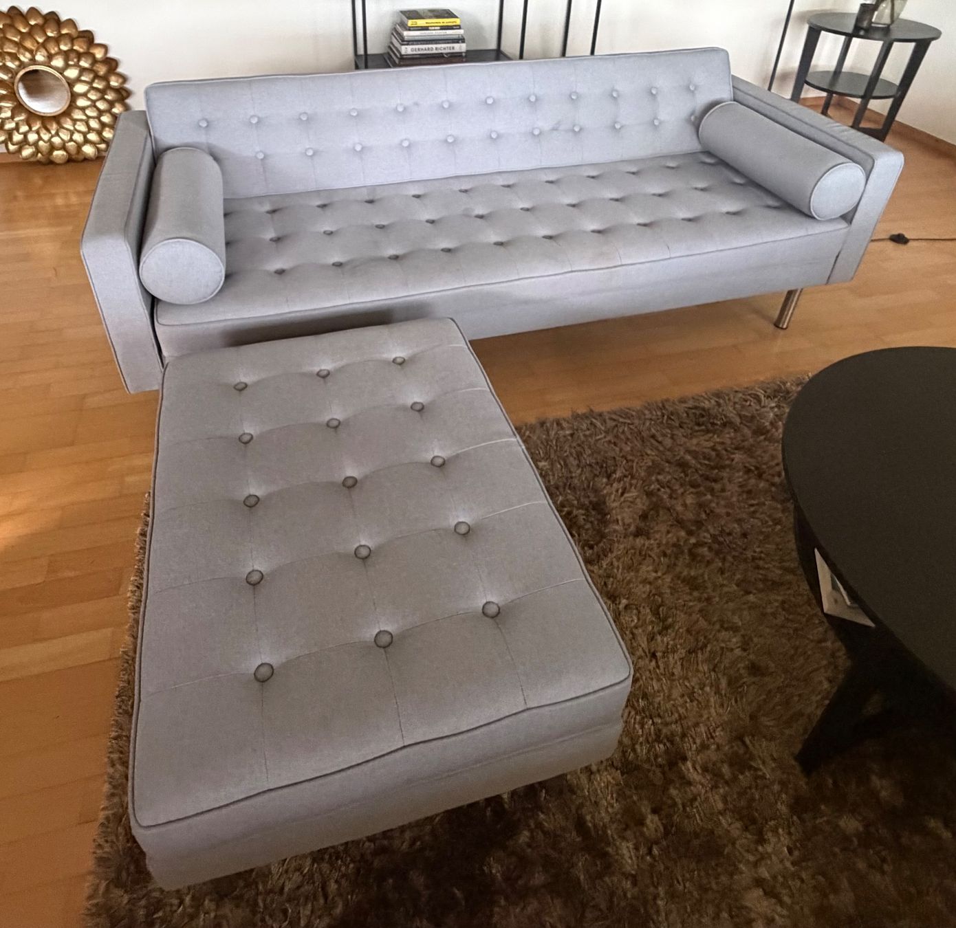 Sofas: Elegantes Sofa mit Ottomane – Gebraucht aus Küsnacht ZH von sus_g7dj 1