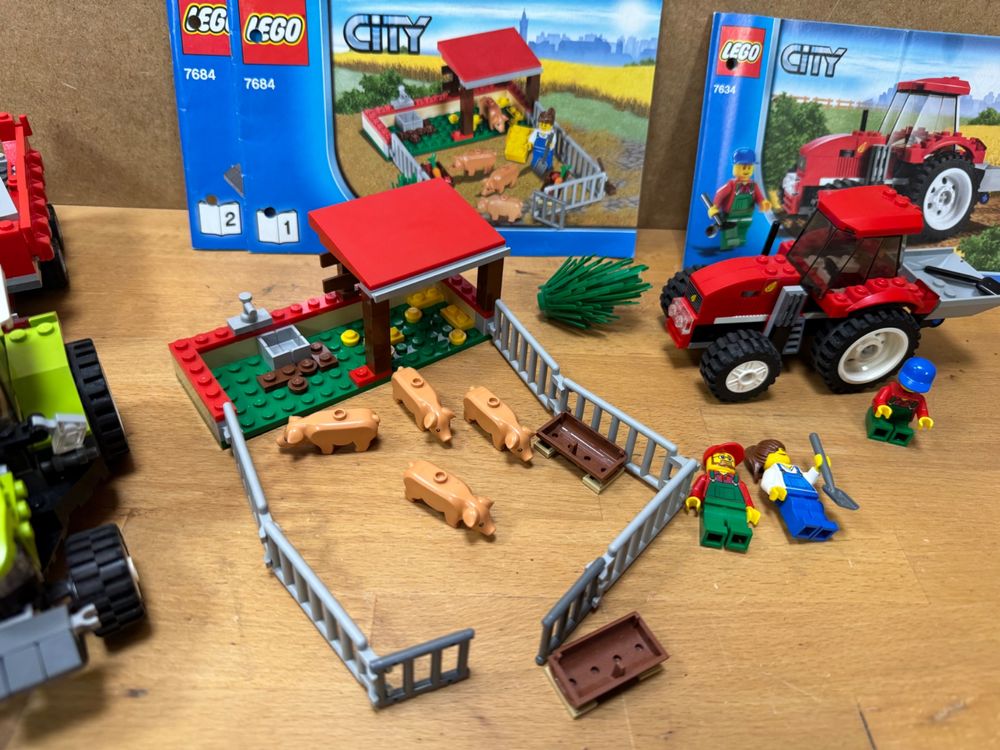 Lego Schweine Bauernhof Stall 7684 und Traktor 7634 (Gebraucht) in ...