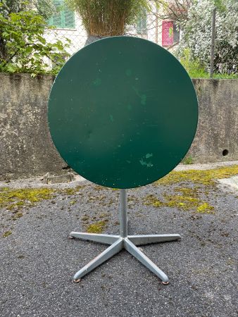 Stabiler Gartentisch | rund, klappbar, ⌀: 70 cm