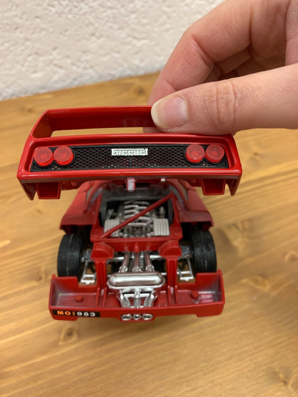 Ferrari Modellini d'auto: Ferrari F40 1:24 Bburago Modellauto – Usato da Fislisbach venduto da KolibriSecondhand 3