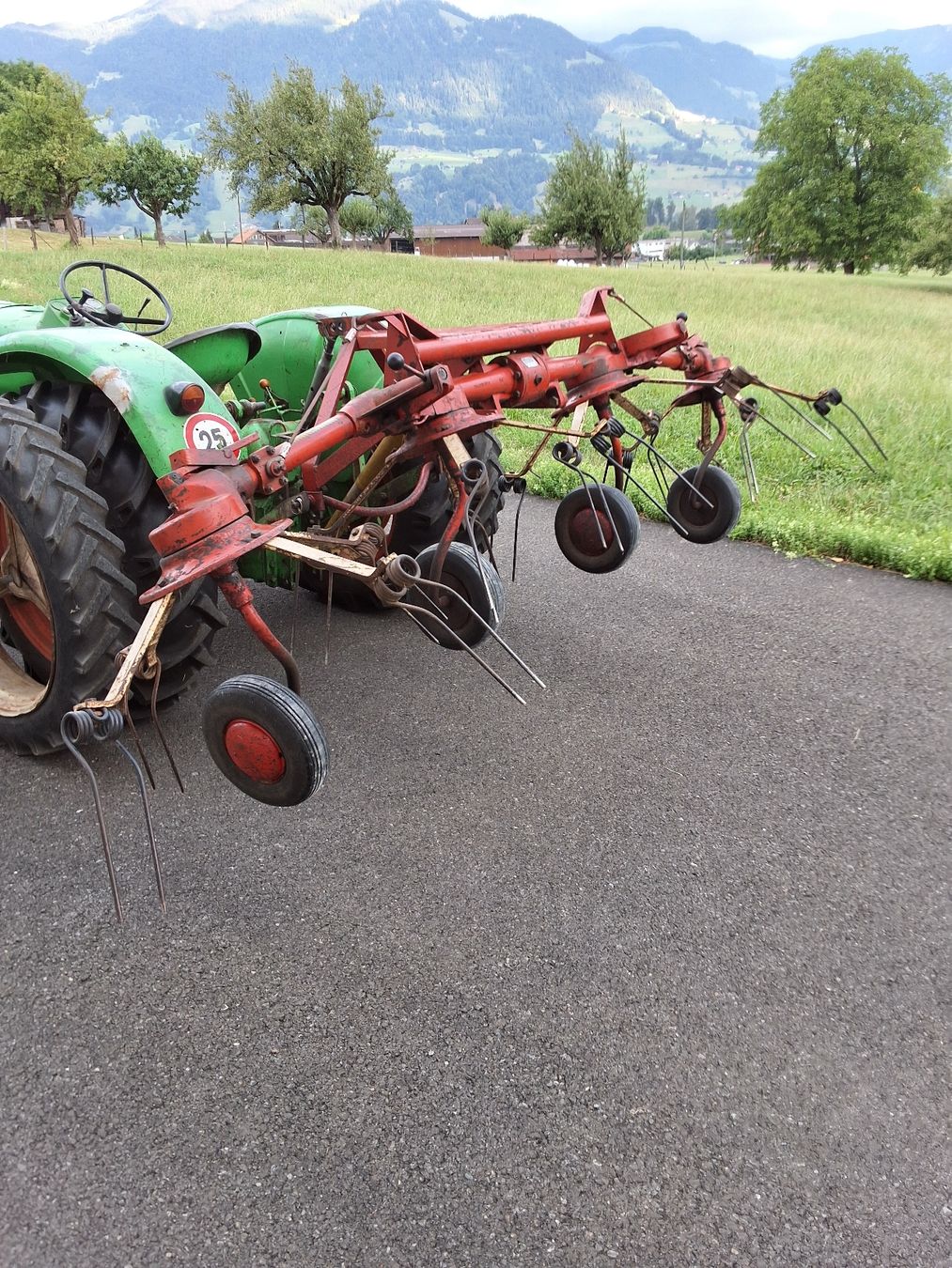 Toutes les machines: Kreiselheuer Fahr – D'occasion à Kerns par unterbalm 3