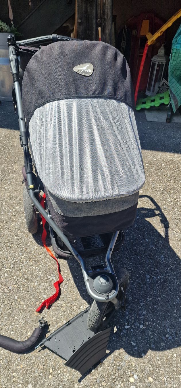 Tfk Carrozzine: TFK Kinderwagen – Usato da Kandersteg venduto da Foxtrott7777 3
