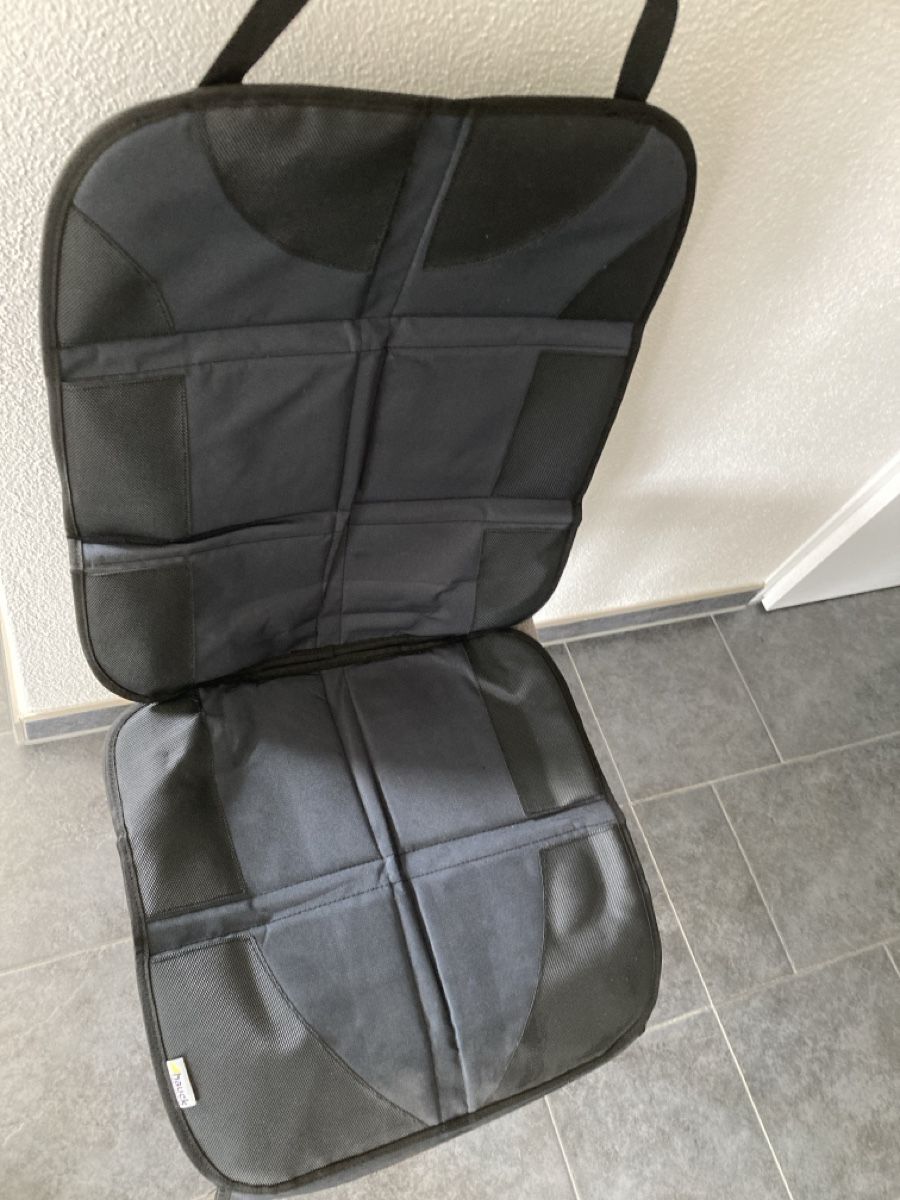 Hauck Seggiolini per auto: 2 Stk. Hauck Autositz Schoner – Usato da Uttigen venduto da daeni_83 2