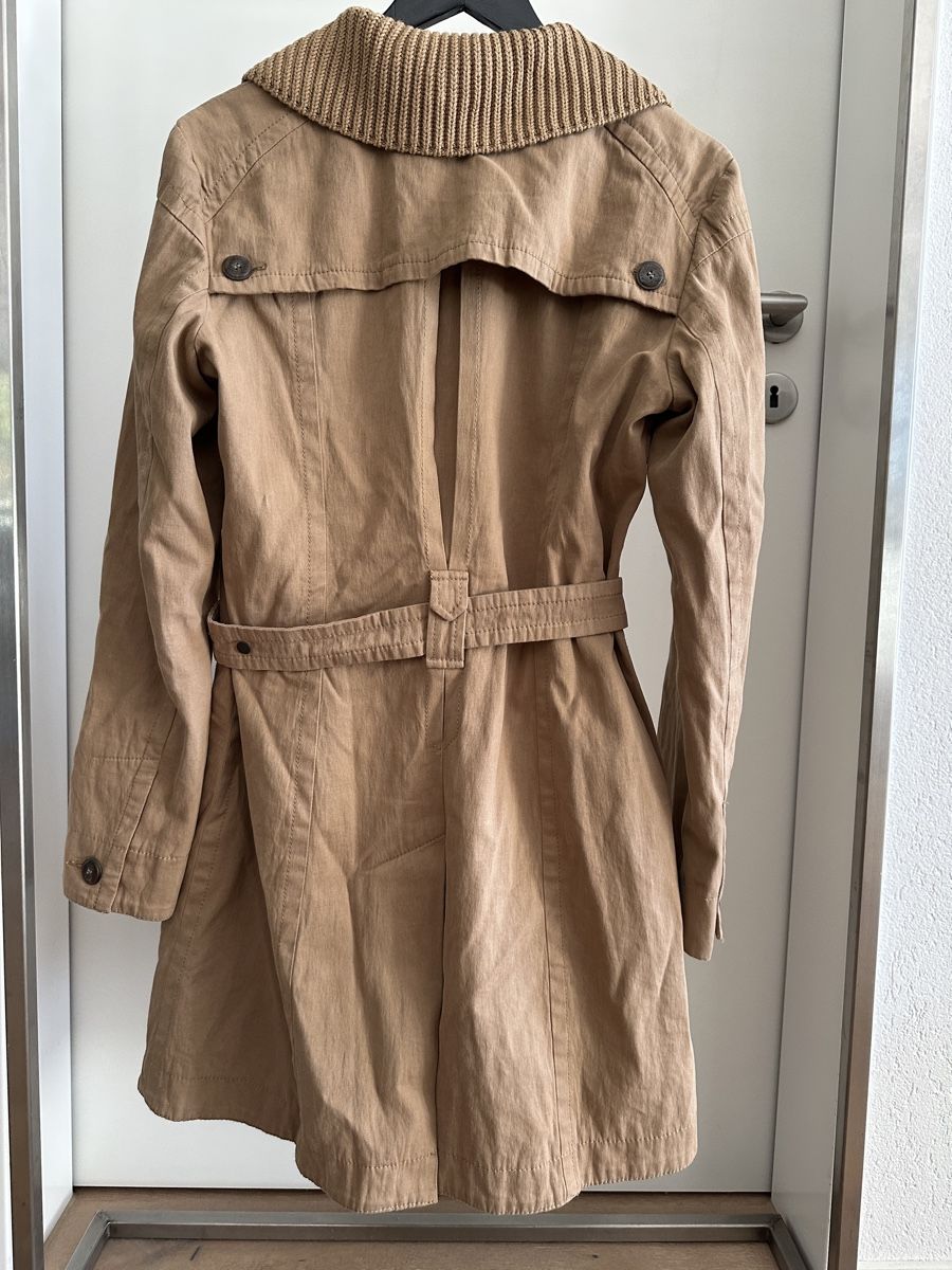 Marc Cain Cappotti: Marc Cain Trenchcoat hellbraun mit Gürtel  – Usato da Speicher venduto da pat_ddn8 3